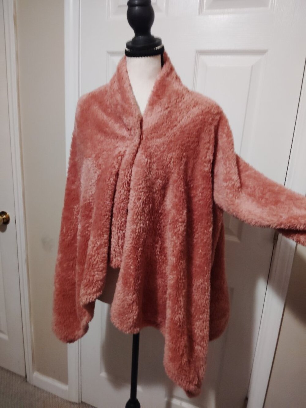 Bobeau Fall Fashion Faux Fur Waterfall Women's Cardigan Size XS/Small Dusty Rose - Picture 3 of 5